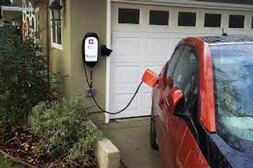 Outdoor EV charger installation montreal.jpg